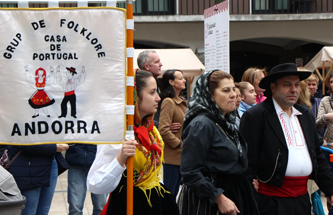 La Setmana de la diversitat cultural va arrencar dilluns i es va clausurar ahir a la plaça Guillemó de la capital.