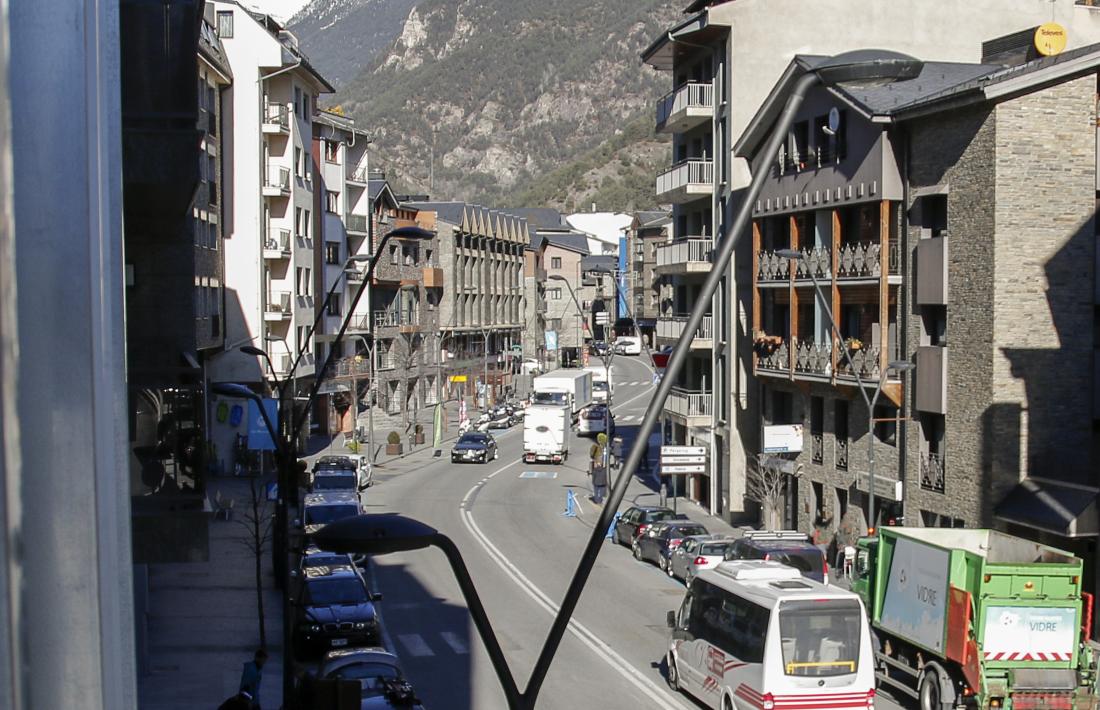 El Comú vol aprofitar la previsible disminució del trànsit per fer “més amable” el centre de la Massana.