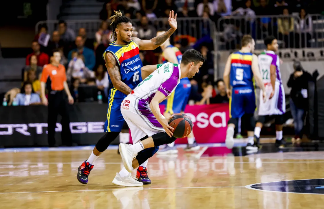 Unicaja, amb la canya a punt