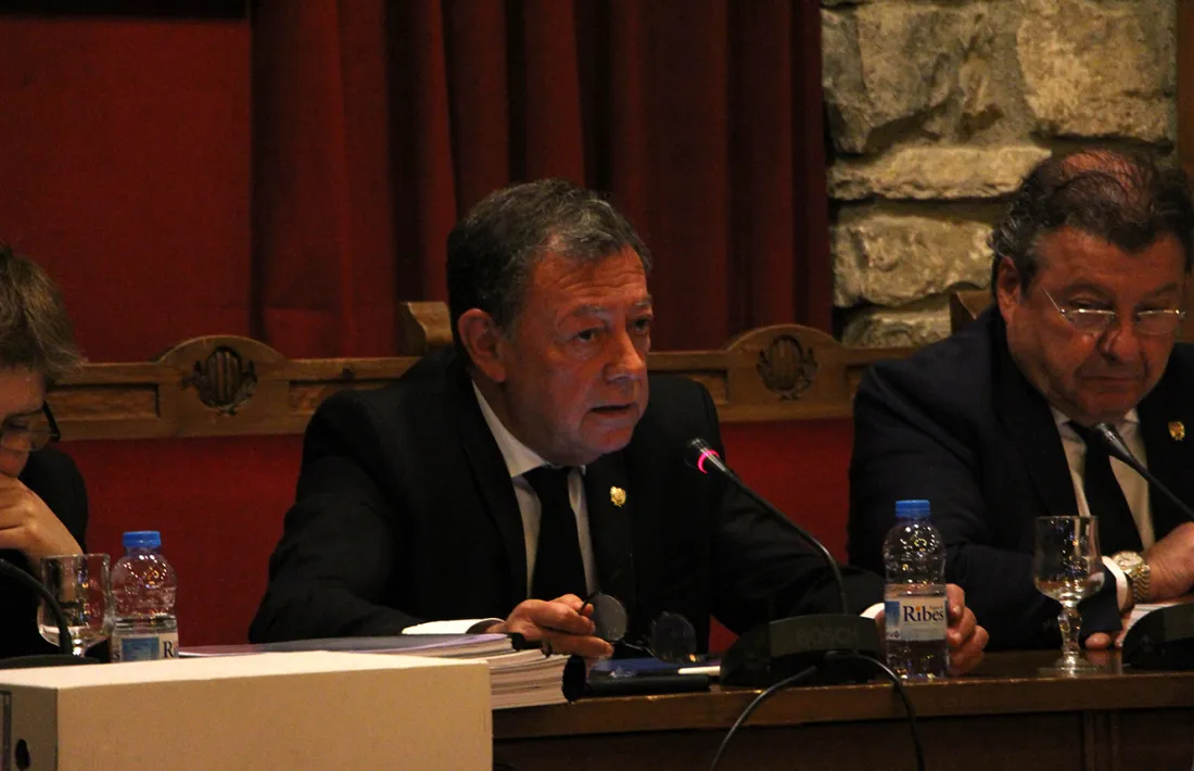 El cònsol de Sant Julià de Lòria, Josep Miquel Vila, durant el consell de Comú d’ahir.