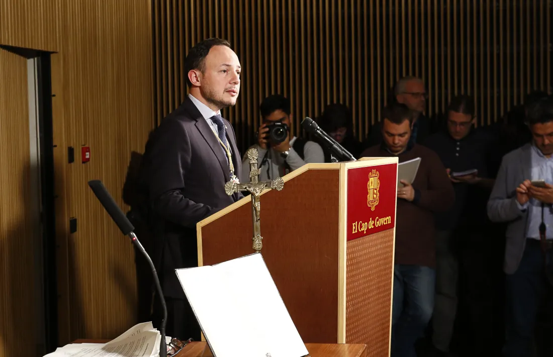 Espot en un moment de l’acte de jurament dels ministres i altres càrrecs del Govern, ahir a l’Auditori Nacional.