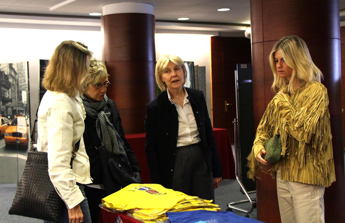 La presidenta d'Unicef Andorra, Laura Álvarez i la 'influencer' Patricia Sañes.