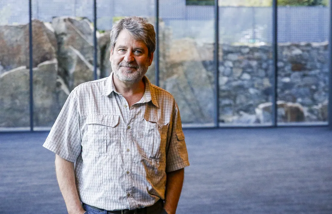 L’escriptor català Francesc Puigpelat va recollir ahir el premi Carlemany.