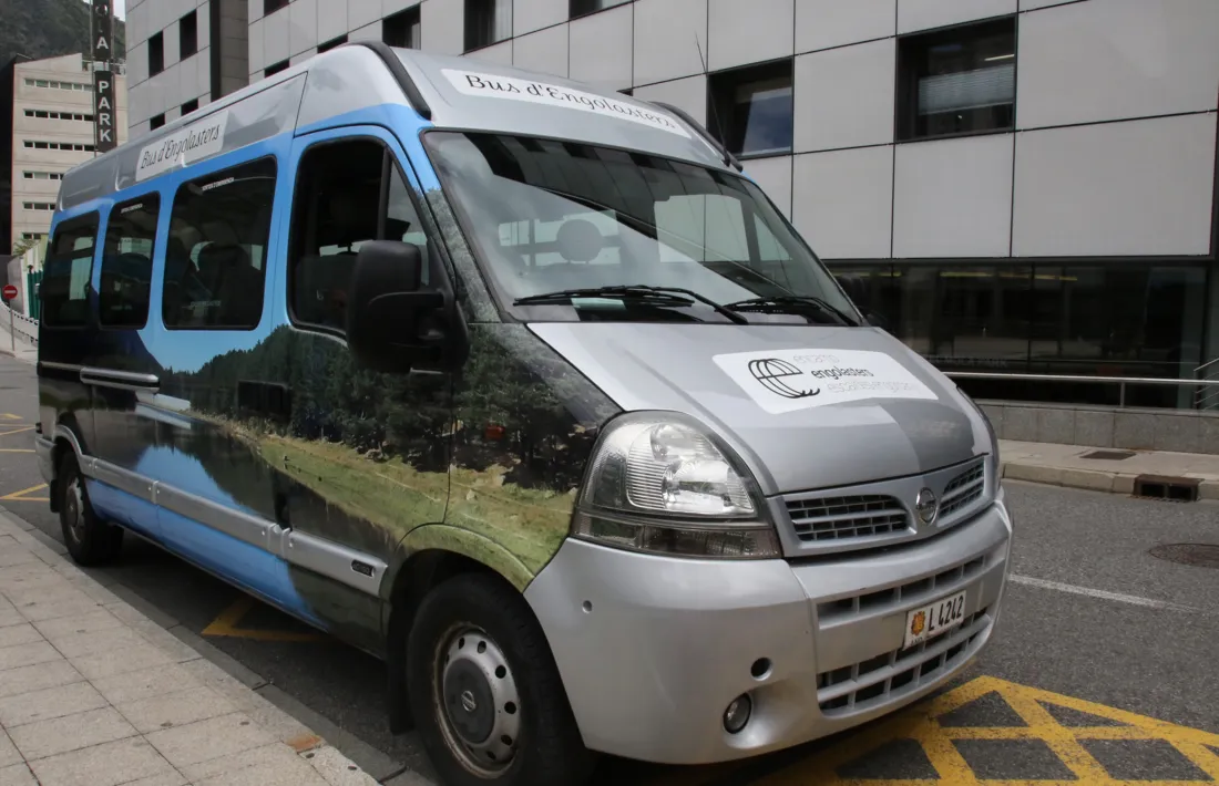 El bus que porta fins a Engolasters.
