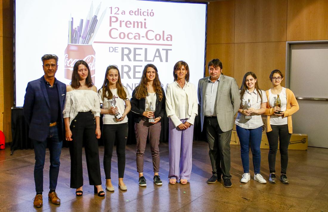 Foto de família dels guanyadors del premi, decidit ahir al Centre de Congressos.