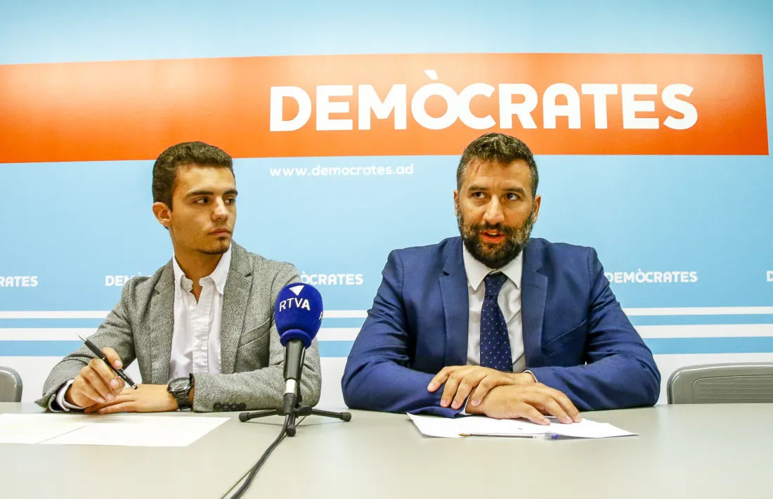 Jordi Ribes i Esteve Vidal van presentar la jornada ahir a la tarda a la seu de DA. 