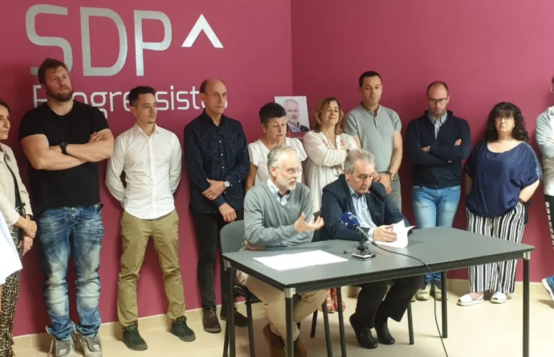 Roig i Bartumeu en una compareixença davant dels mitjans de comunicació.