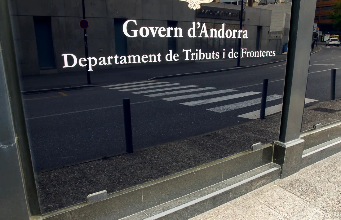 El departament de Tributs i Fronteres.