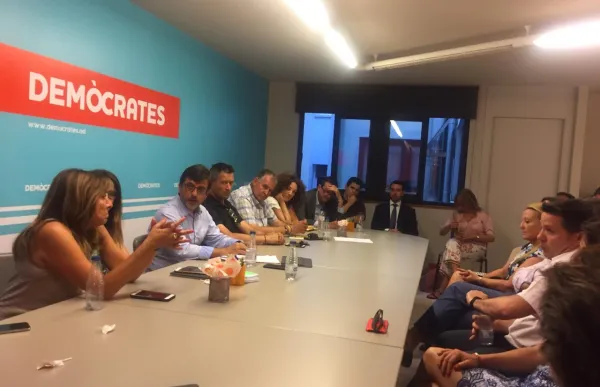 p._08_2_democrates_andorra_la_vella_da