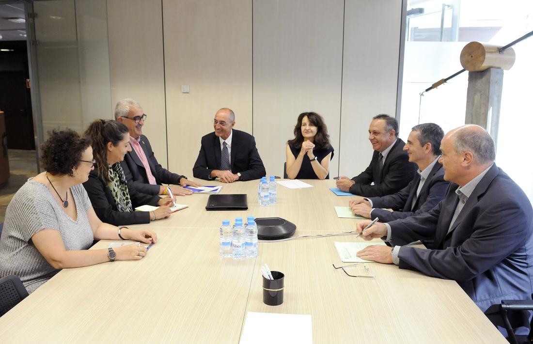 Els responsables de la gestió del trànsit i les autoritats de les carreteres de Catalunya i Andorra es van reunir ahir. 