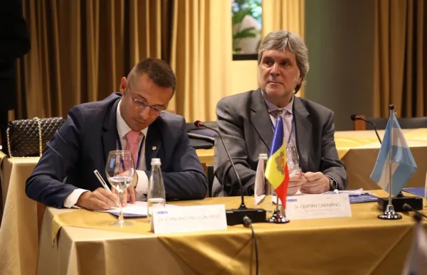 p._06.2._leon_a_colombia_govern