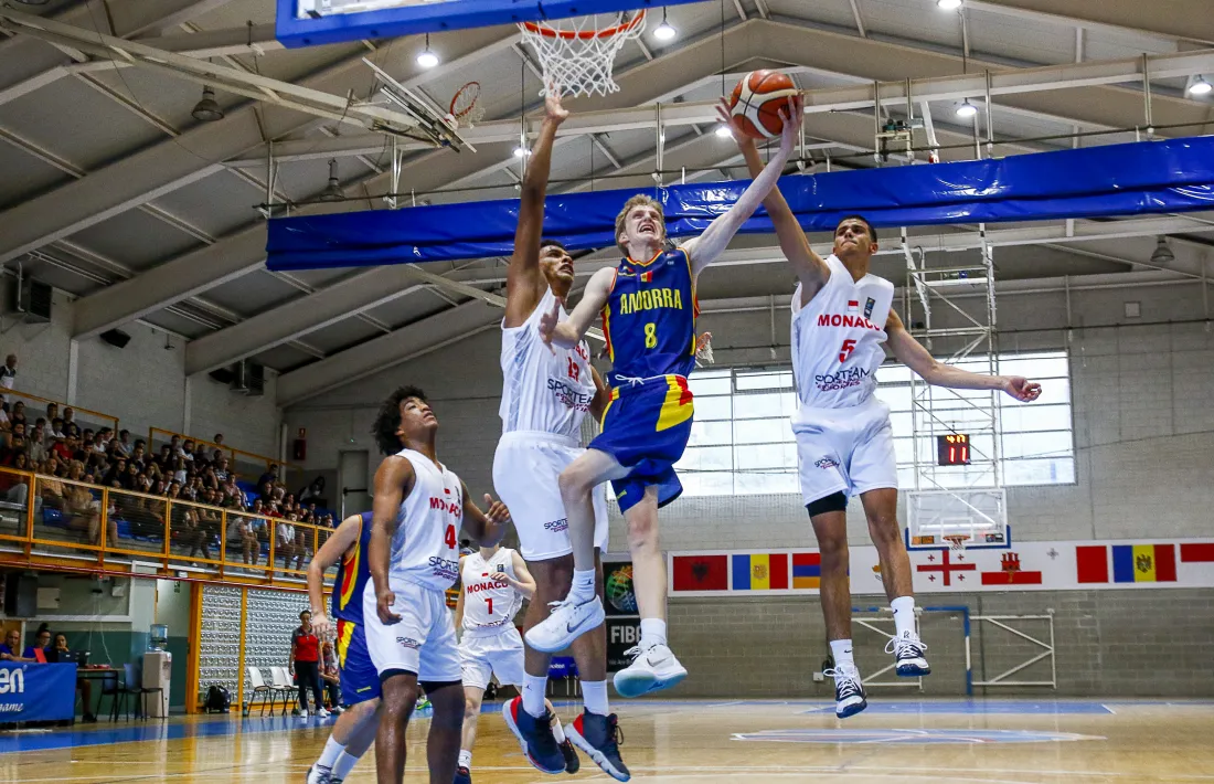  La selecció masculina U18 pateix la primera derrota