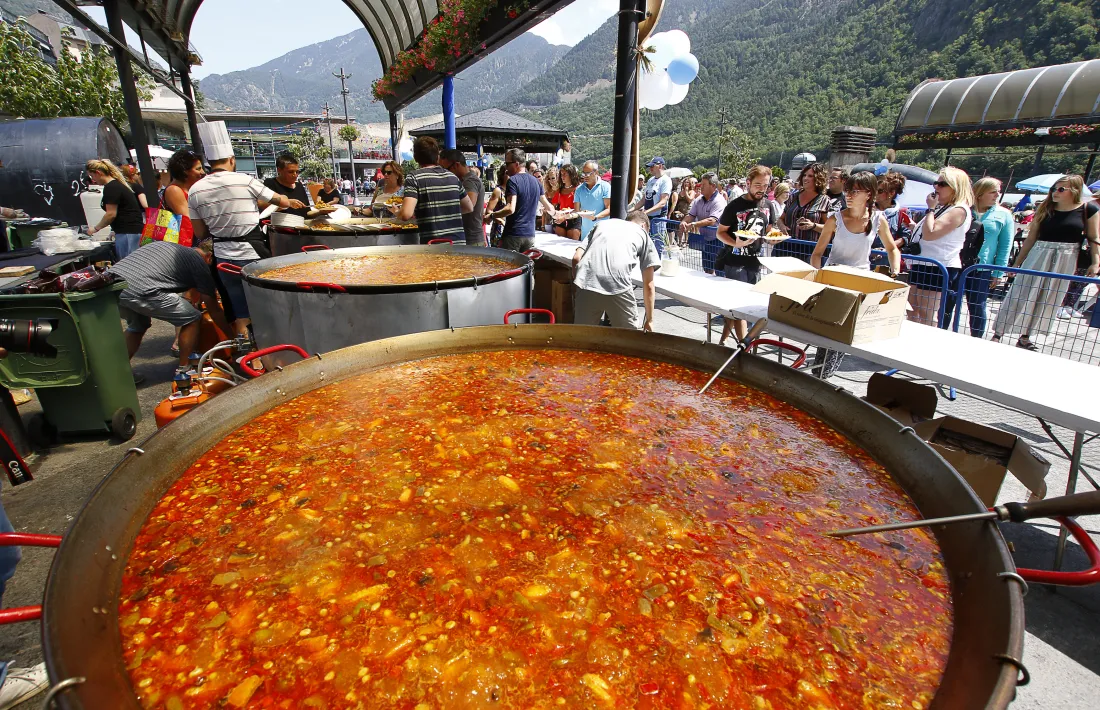 L’arrossada popular, un dels actes més esperats de la darrera jornada de festa major.