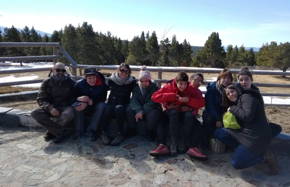 Joves i acompanyants en una de les activitats fetes durant aquest any.