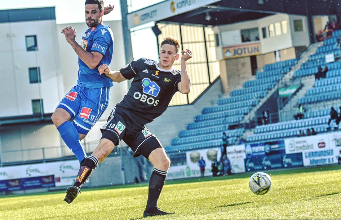 El defensa del Sandefjord Fotball de l’OBOS-ligaen de Noruega, Marc Vales.
