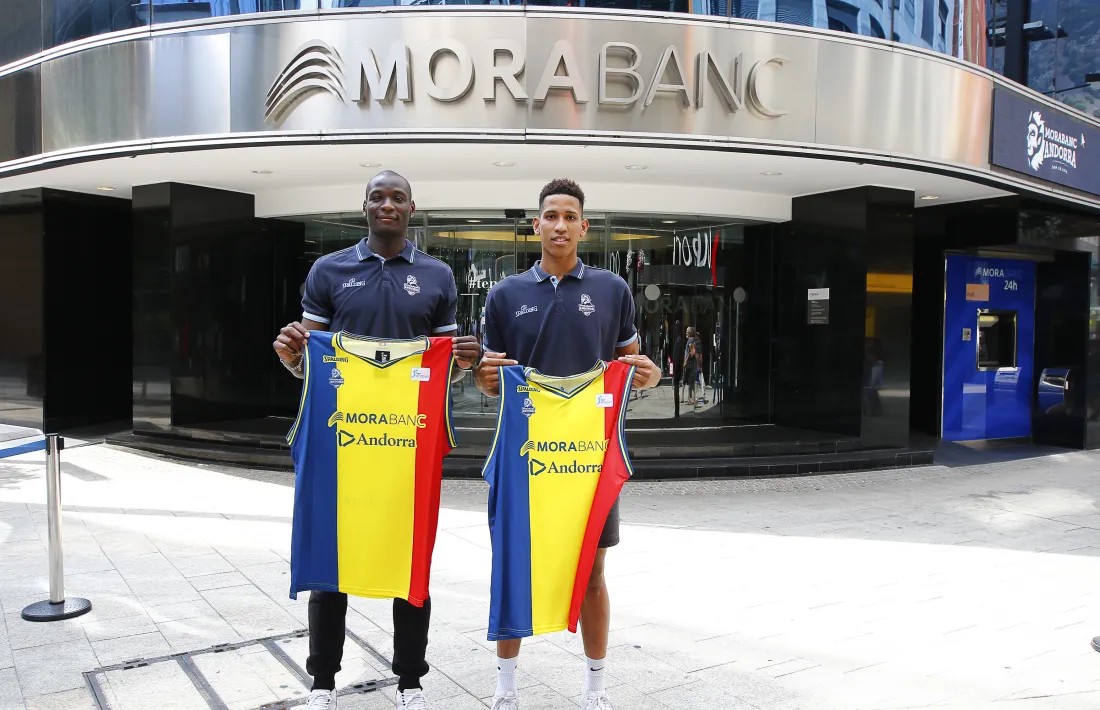 Els taulers tremolen