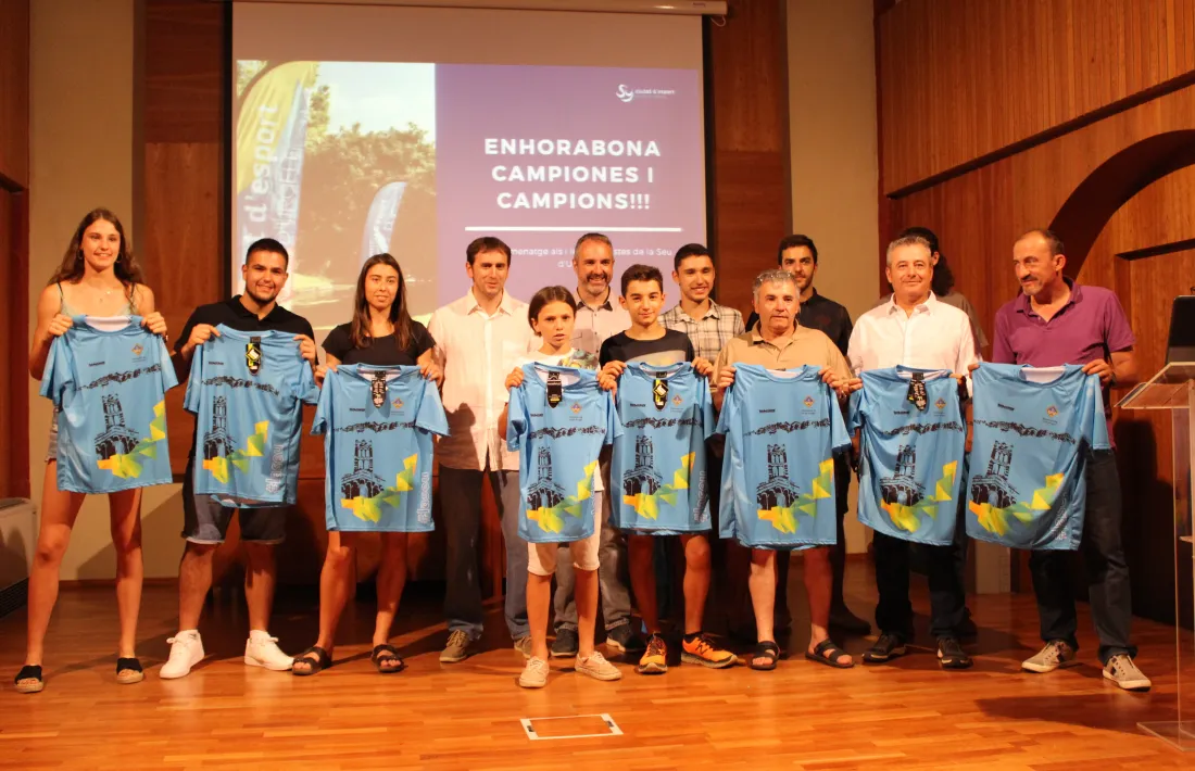 Un moment de l'homenatge als esportistes de la Seu d'Urgell.