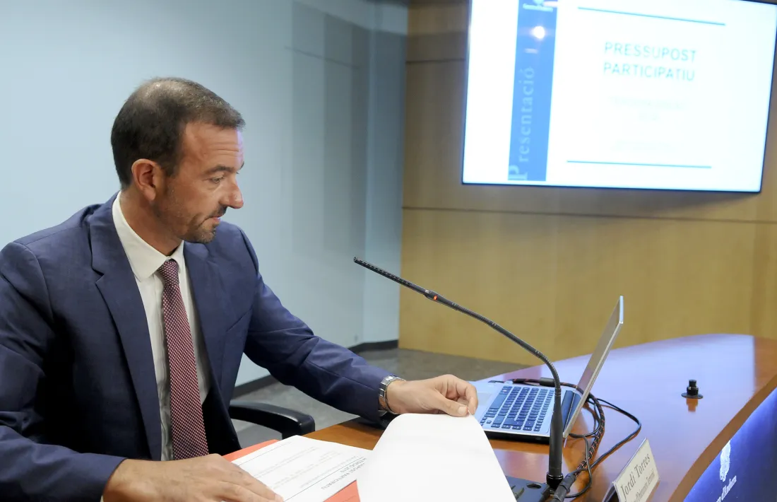 El ministre d'Ordenament Territorial, Jordi Torres, va presentar la tercera edició del Pressupost Participatiu.