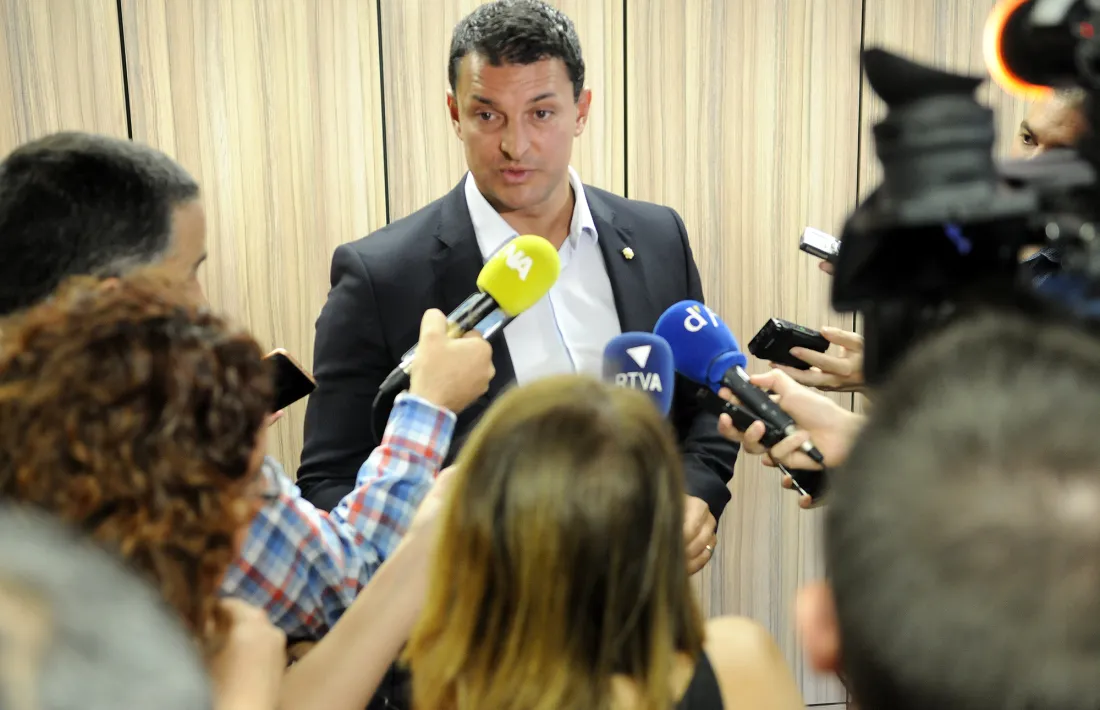 El ministre de Presidència, Economia i Empresa, Jordi Gallardo, en la compareixença d’ahir.