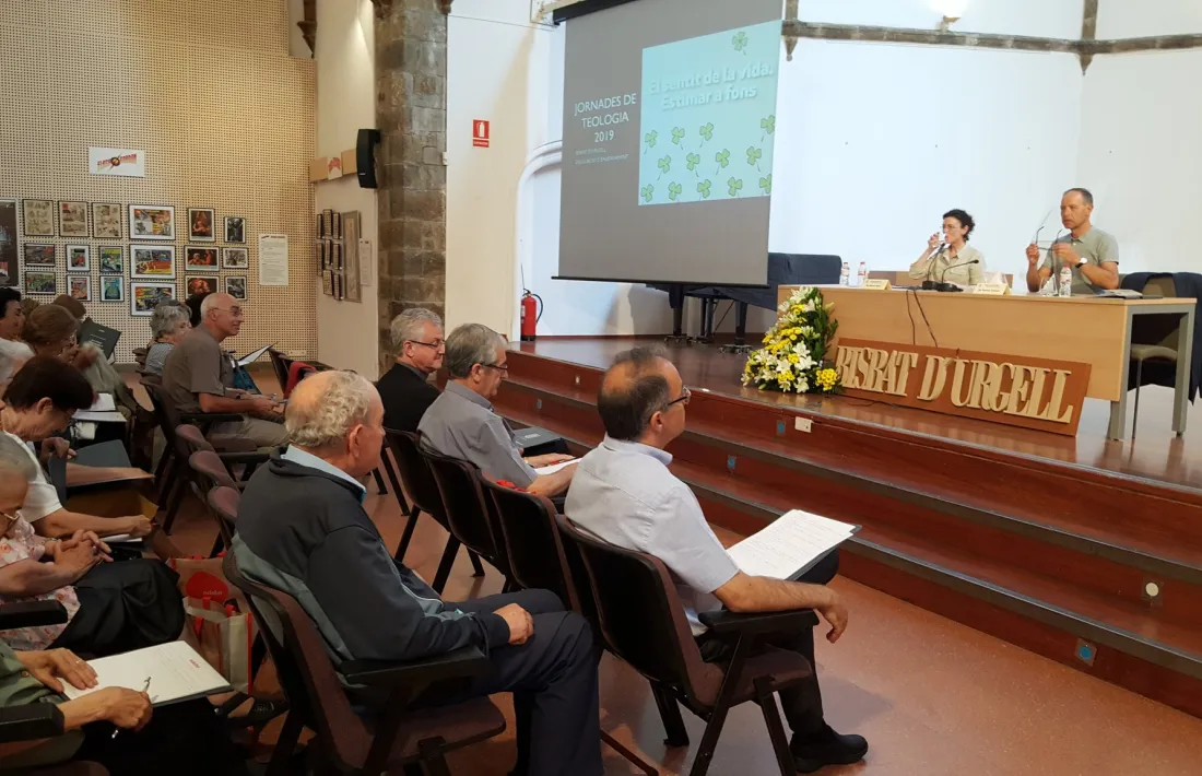 L'arquebisbe d'Urgell i copríncep episcopal, Joan-Enric Vives, durant la seva intervenció.