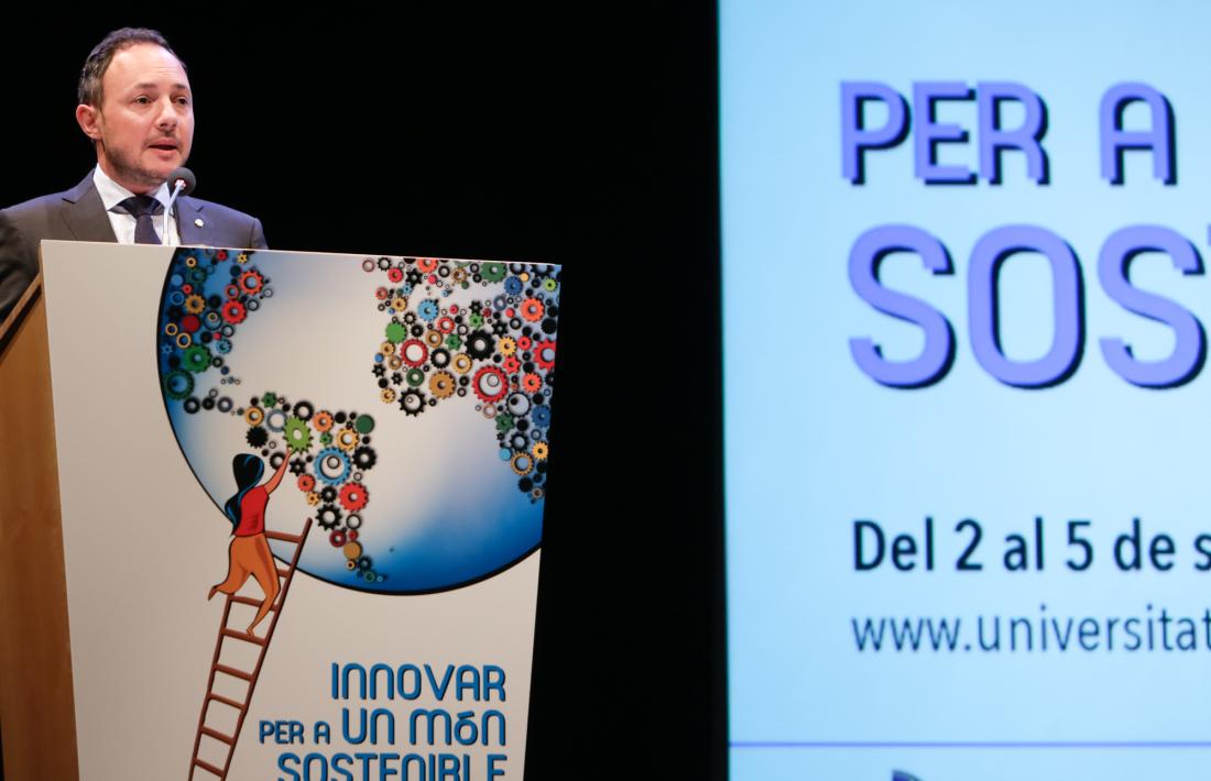 Un moment de la inauguració de la Universitat d’Estiu al Centre de Congressos, ahir a la tarda.