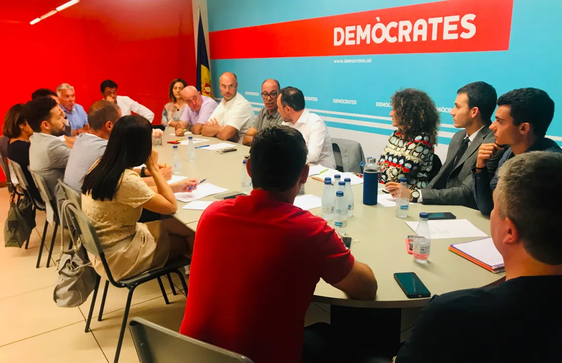 Un moment de l’executiva de Demòcrates de dimecres al vespre.