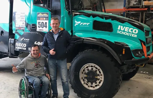 p._20_albert_llovera_iveco_dakar