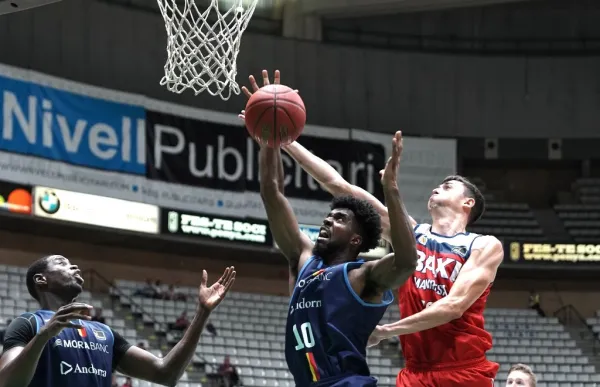 p._19_central_bc_morabanc_vs_baxi_manresa_semis_lliga_catalana