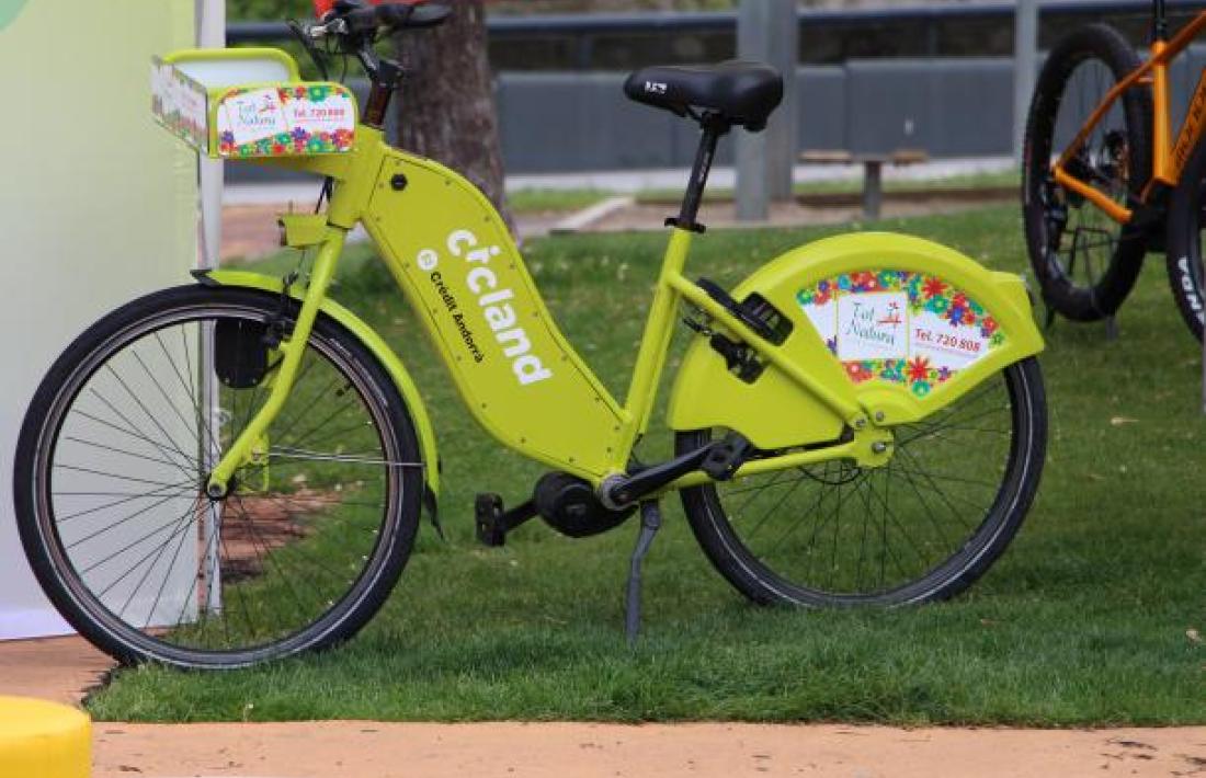 Una bicicleta elèctrica.