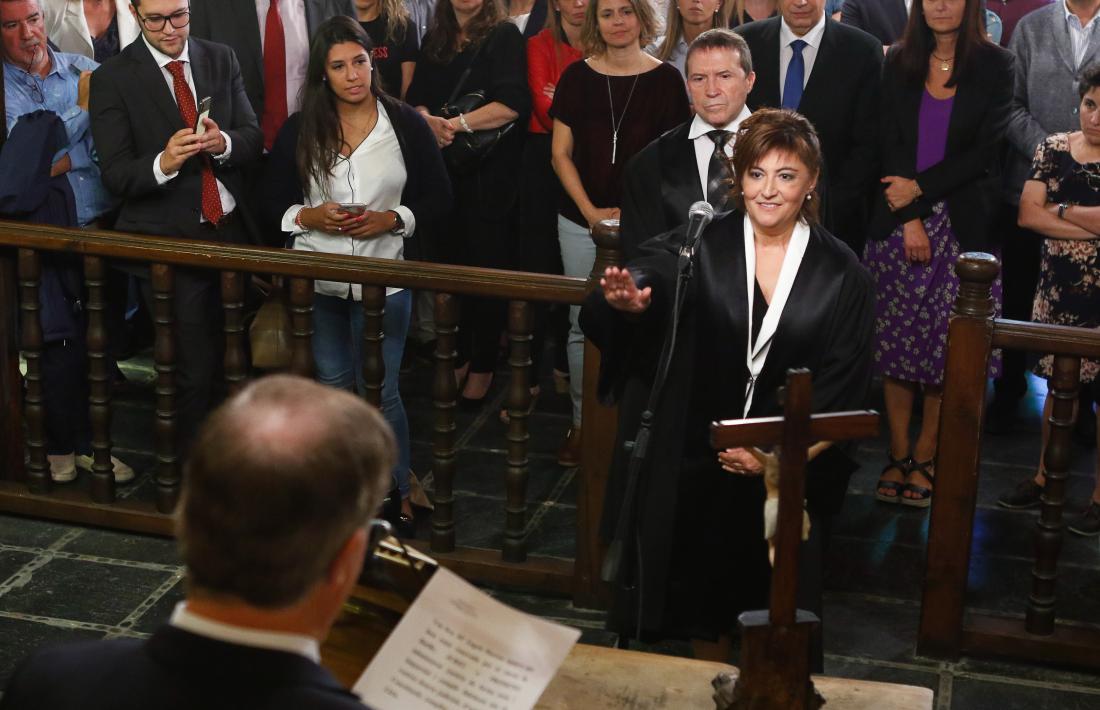 Maria Àngels Moreno i Manel Santolària van renovar ahir, per tercer cop, els càrrecs de batlles.