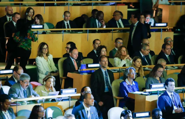 p._10_delegacio_and_cimera_pel_clima_onu_govern_and