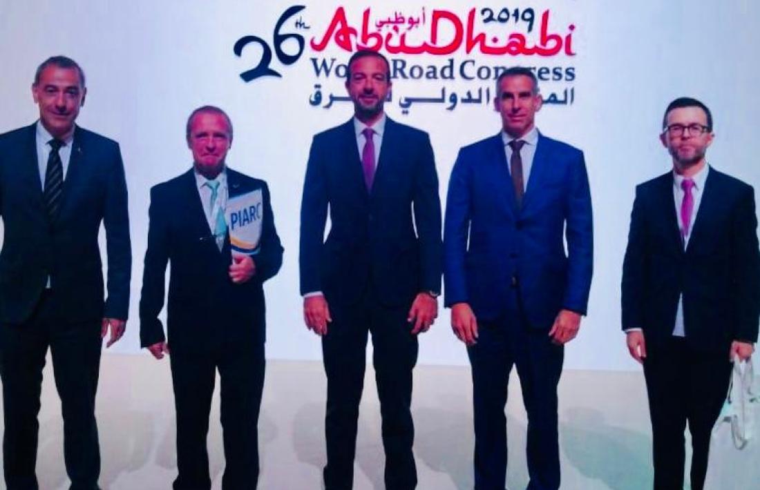 El ministre d'Ordenament Territorial, Jordi Torres en el Congrés Mundial de Carreteres a Abu Dhabi
