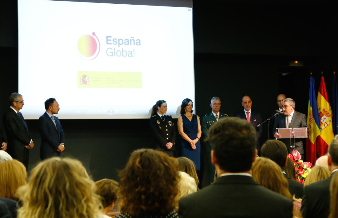 Un moment del discurs ofert per Ros en la recepció amb motiu del Dia Nacional d’Espanya, ahir.