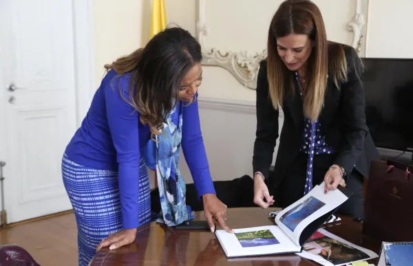 148558_rivaholomogacolombia