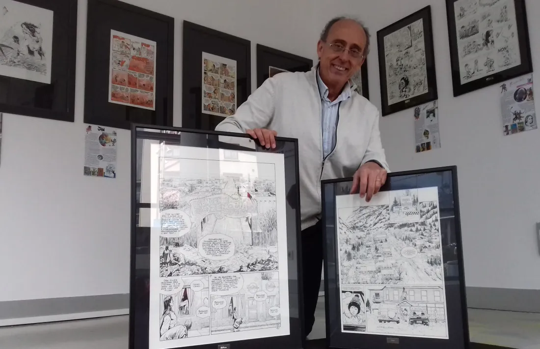 Pieras, al Museu del Còmic amb les planxes de ‘El vagabundo de las estrellas’ i ‘El informe Jason Fly’.