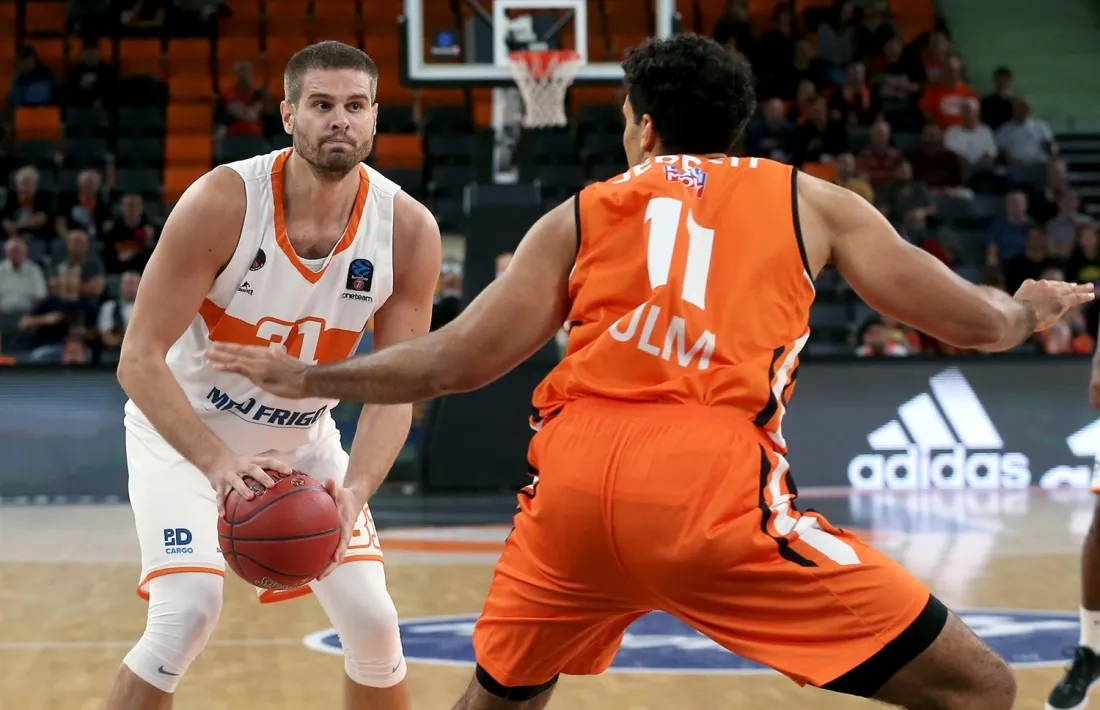 Bogris, el pivot del retorn a l’elit