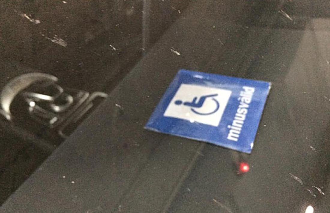 Targeta per a persones amb discapacitat.