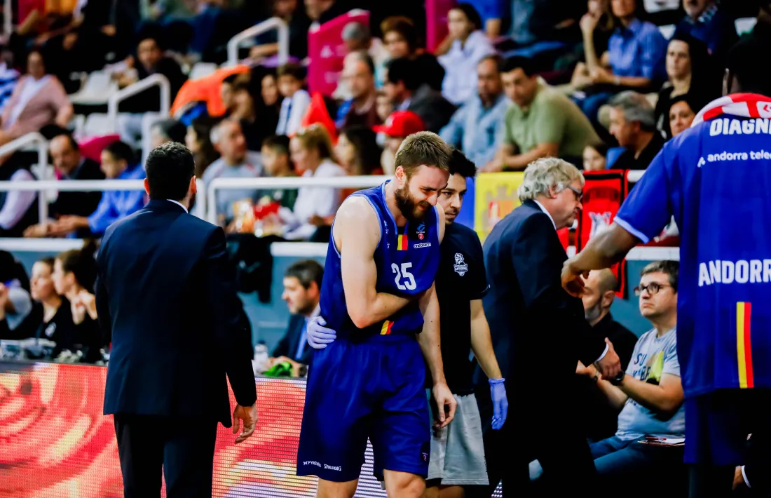 David Jelínek un mes allunyat de les pistes