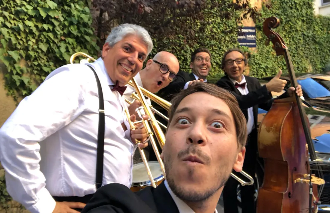 Barceló, amb Font (trombó), Hinojosa (bateria) i, en primer terme, Aymí (clarinet); falta Loewe, al contrabaix, que no és el de la foto.