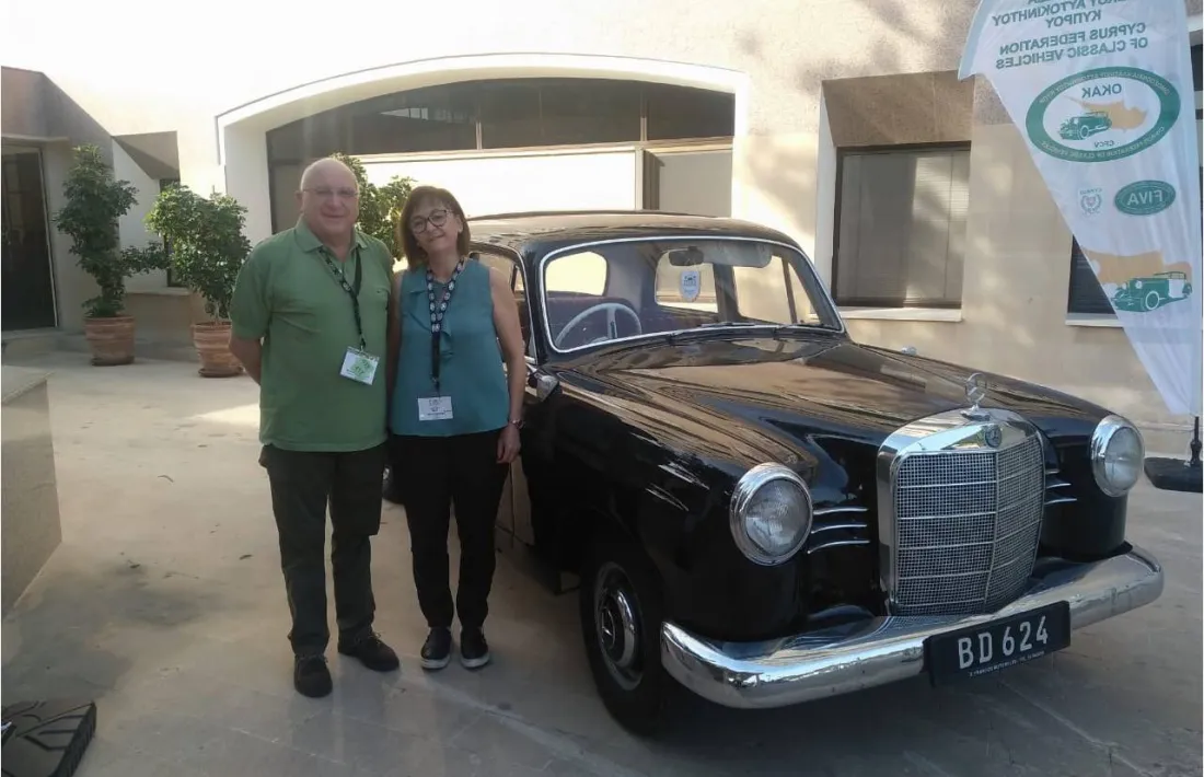 Lluís Dejuan i Paloma Cabeza representen l’AAVA a l’assemblea de la FIVA.