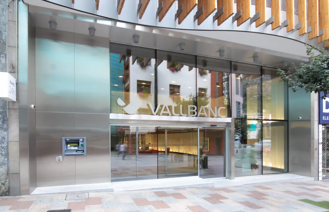 Una oficina de Vall Banc.