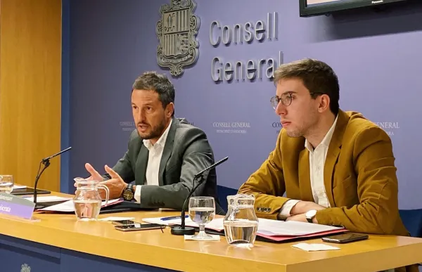 p._08_1_pere_lopez_i_roger_padreny_esmenes_mesures_urgents_ps