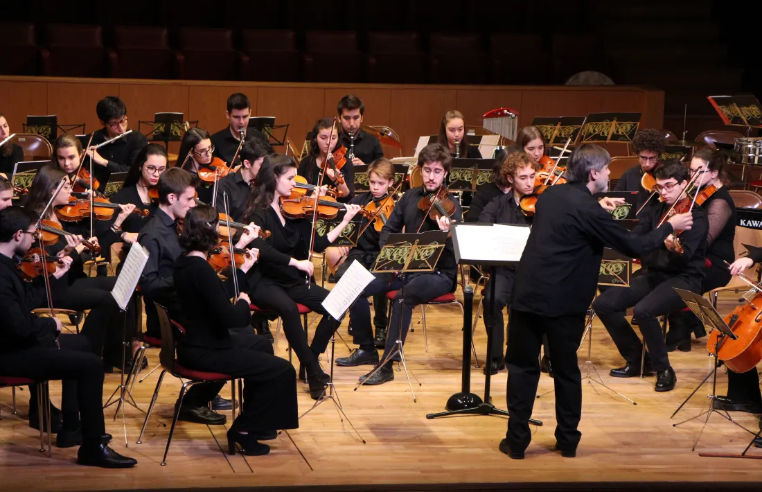 L'actuació dels joves intèrprets.