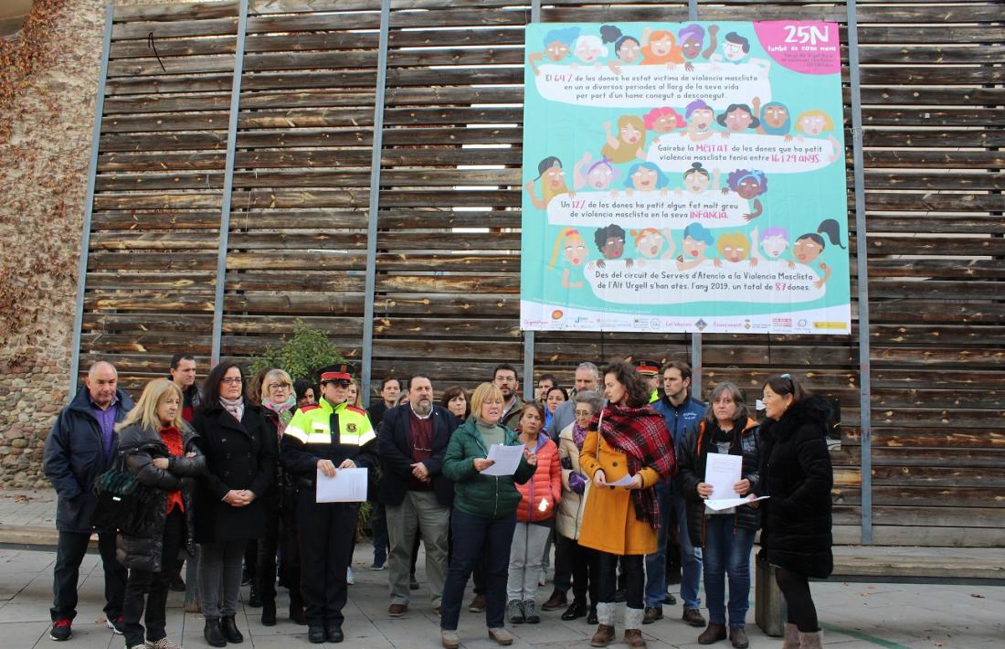 Un moment de la lectura del manifest a la plaça Soldevila.