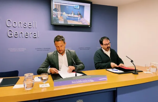 p._07_lopez_i_sanchez_esmena_totalitat_pressu_ps