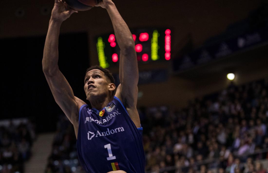 'Tyson' Pérez.