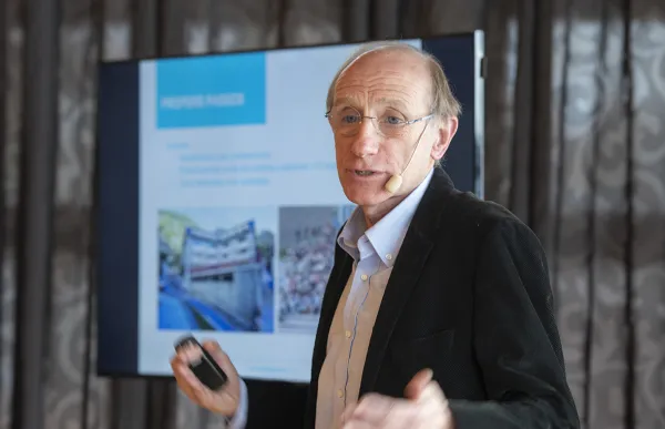 149031_roda_prensa_100_dies014