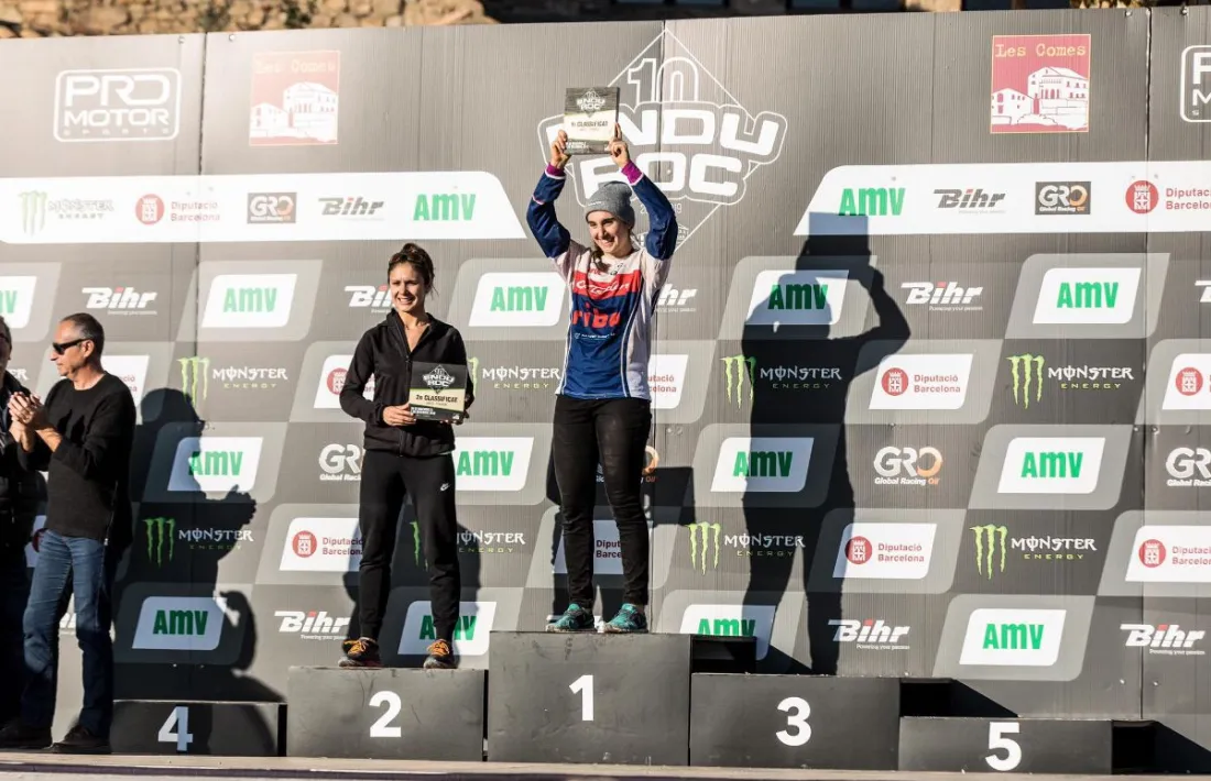 Margot Llobera, al podi de l’Enduroc.