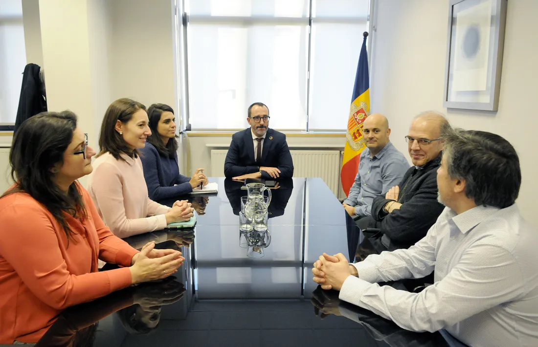 Filloy en la reunió amb els responsables de l’Iermb.