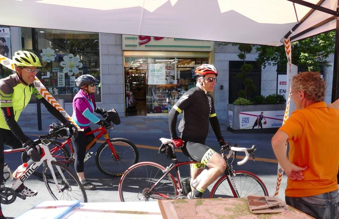 El candidat de DA és amant del ciclisme.